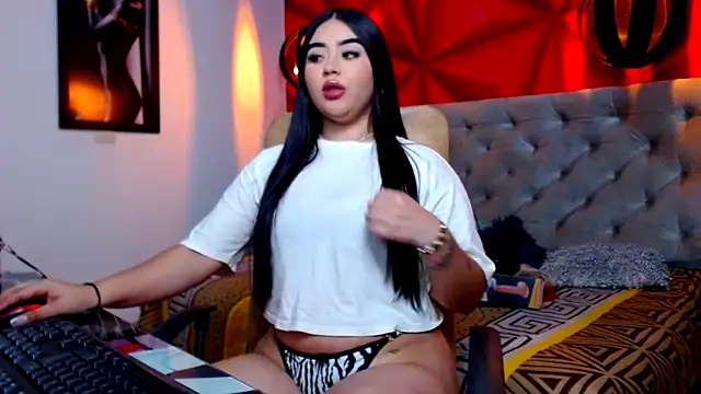 IsabellaaSweet online show from September 2025 06:31:02 PM