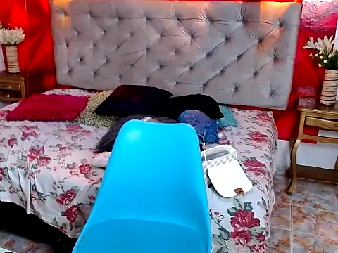 IsabellaaSweet online show from November 2025 08:52:01 PM