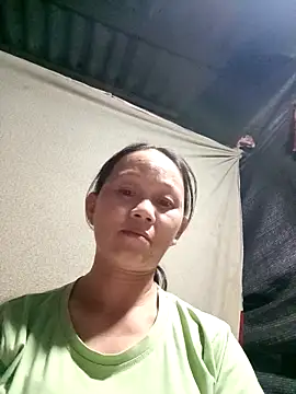 Snapshot of MaiHoa69 chatting on October 2025 01:45:02 PM MaiHoa69 online show from October 2025 01:45:02 PM