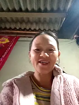 Snapshot of MaiHoa69 chatting on October 2025 12:29:01 AM MaiHoa69 online show from October 2025 12:29:01 AM