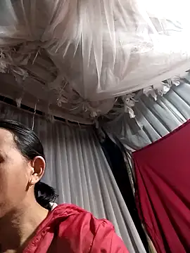 Snapshot of MaiHoa69 chatting on November 2025 08:37:02 AM MaiHoa69 online show from November 2025 08:37:02 AM