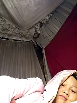 Snapshot of MaiHoa69 chatting on November 2025 07:52:02 PM MaiHoa69 online show from November 2025 07:52:02 PM