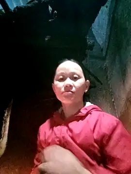 Snapshot of MaiHoa69 chatting on December 2025 01:48:02 AM MaiHoa69 online show from December 2025 01:48:02 AM