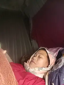 Snapshot of MaiHoa69 chatting on December 2025 12:22:01 PM MaiHoa69 online show from December 2025 12:22:01 PM