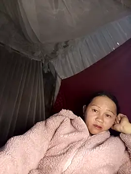 Snapshot of MaiHoa69 chatting on December 2025 07:15:02 AM MaiHoa69 online show from December 2025 07:15:02 AM