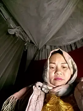 Snapshot of MaiHoa69 chatting on January 2026 12:43:01 PM MaiHoa69 online show from January 2026 12:43:01 PM