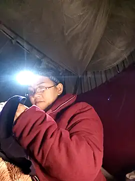 Snapshot of MaiHoa69 chatting on January 2026 01:28:02 PM MaiHoa69 online show from January 2026 01:28:02 PM