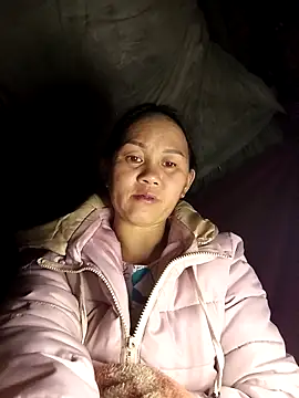 Snapshot of MaiHoa69 chatting on February 2026 09:57:01 AM MaiHoa69 online show from February 2026 09:57:01 AM