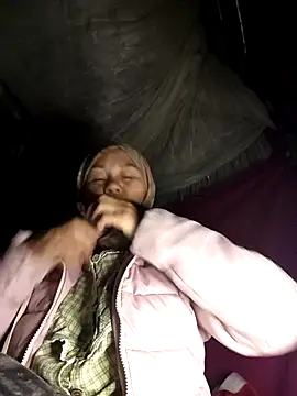 Snapshot of MaiHoa69 chatting on February 2026 01:32:01 AM MaiHoa69 online show from February 2026 01:32:01 AM