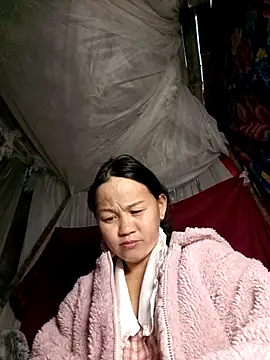 Snapshot of MaiHoa69 chatting on February 2026 01:12:01 AM MaiHoa69 online show from February 2026 01:12:01 AM