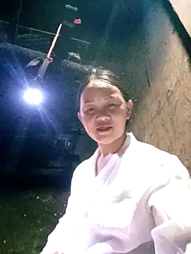 Snapshot of MaiHoa69 chatting on March 2026 12:43:02 PM MaiHoa69 online show from March 2026 12:43:02 PM