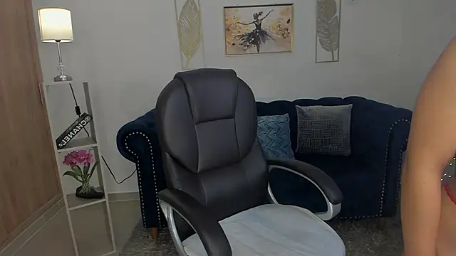 Snapshot of Saskia_litt chatting on October 2025 04:35:02 AM Saskia litt online show from October 2025 04:35:02 AM