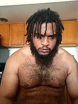 Snapshot of Longthickdick33 chatting on April 2026 01:52:02 PM Longthickdick33 online show from April 2026 01:52:02 PM