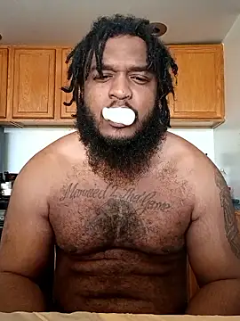 Snapshot of Longthickdick33 chatting on April 2026 01:45:02 PM Longthickdick33 online show from April 2026 01:45:02 PM