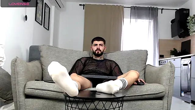 Killian Vane online show from September 2025 05:07:01 AM