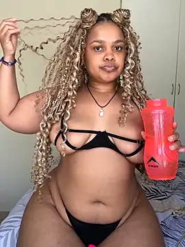 XXXquisiteVixen online show from November 2025 10:18:02 AM