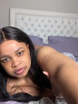 XXXquisiteVixen online show from December 2025 05:21:01 PM