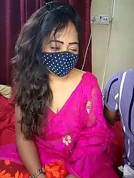 Snapshot of Hotbhabi305 chatting on December 2025 05:30:01 PM Hotbhabi305 online show from December 2025 05:30:01 PM