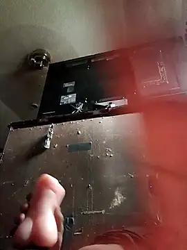 Snapshot of Mac15151 chatting on April 2026 10:59:01 PM Mac15151 online show from April 2026 10:59:01 PM