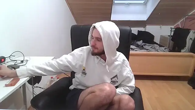 Snapshot of Bez3ybik chatting on September 2025 05:35:02 PM Bez3ybik online show from September 2025 05:35:02 PM