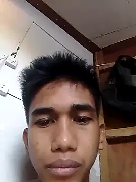 Snapshot of charlie0728 chatting on October 2025 11:24:02 PM charlie0728 online show from October 2025 11:24:02 PM