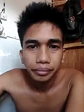 Snapshot of charlie0728 chatting on October 2025 10:51:02 PM charlie0728 online show from October 2025 10:51:02 PM