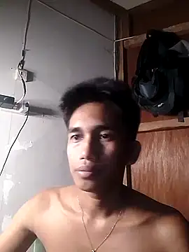 Snapshot of charlie0728 chatting on October 2025 02:48:01 PM charlie0728 online show from October 2025 02:48:01 PM