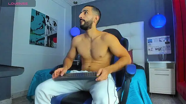 Yiyo10  online show from March 2026 08:54:01 PM