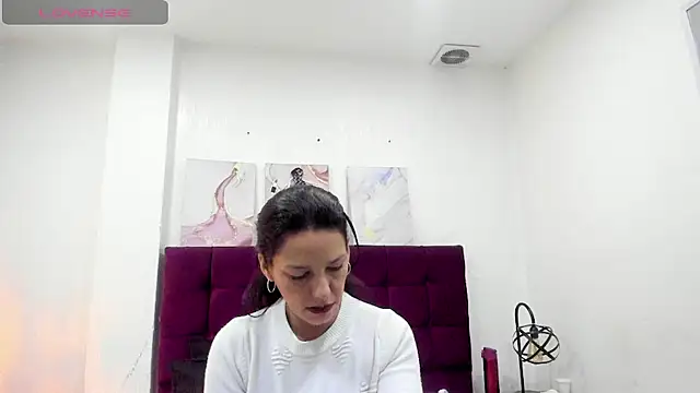 MashaPiink online show from April 2026 12:55:01 PM