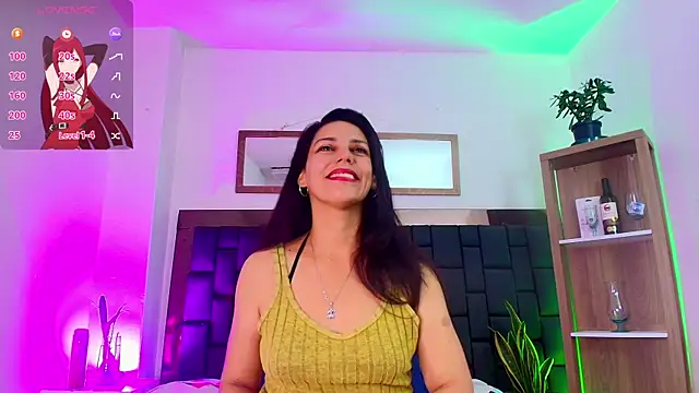 MashaPiink online show from May 2026 01:17:02 PM