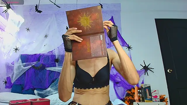 Snapshot of shantala_nastasiia chatting on October 2025 12:37:01 PM shantala nastasiia online show from October 2025 12:37:01 PM