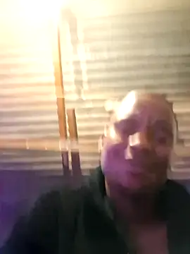 Snapshot of DxckMan3 chatting on November 2025 08:52:02 PM DxckMan3 online show from November 2025 08:52:02 PM