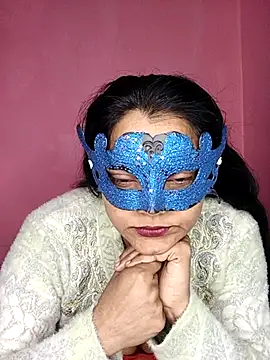 Snapshot of MEERAcle chatting on January 2026 02:25:02 AM MEERAcle online show from January 2026 02:25:02 AM