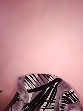 Snapshot of MEERAcle chatting on January 2026 05:29:02 PM MEERAcle online show from January 2026 05:29:02 PM