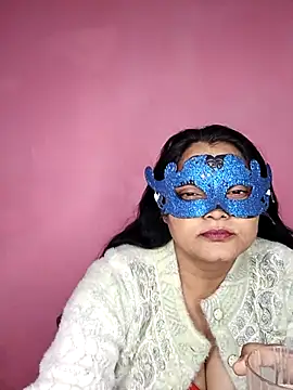 Snapshot of MEERAcle chatting on January 2026 04:11:02 PM MEERAcle online show from January 2026 04:11:02 PM