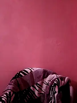 Snapshot of MEERAcle chatting on January 2026 05:56:01 AM MEERAcle online show from January 2026 05:56:01 AM