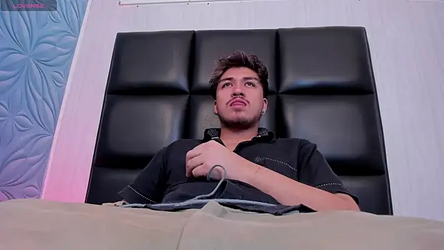 juanmechanic  online show from February 2026 05:25:01 AM