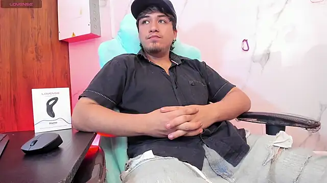 juanmechanic  online show from May 2026 02:14:02 PM