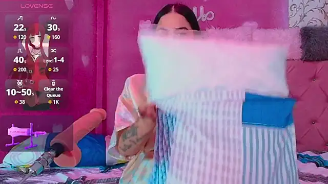 Snapshot of Lali_HOtt chatting on November 2025 04:17:02 PM Lali HOtt online show from November 2025 04:17:02 PM