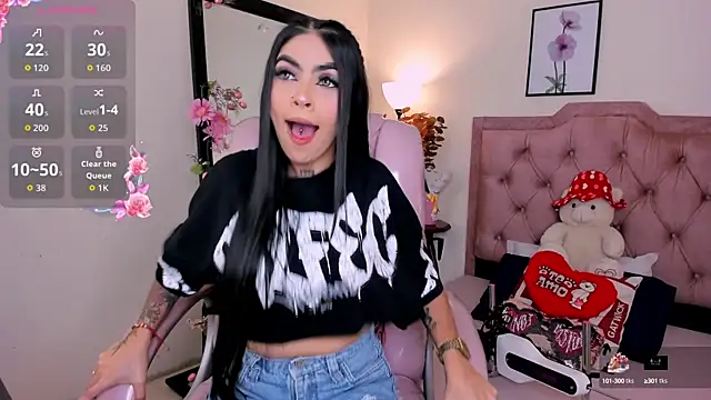 Snapshot of HannaColleman chatting on September 2025 08:25:01 PM HannaColleman online show from September 2025 08:25:01 PM