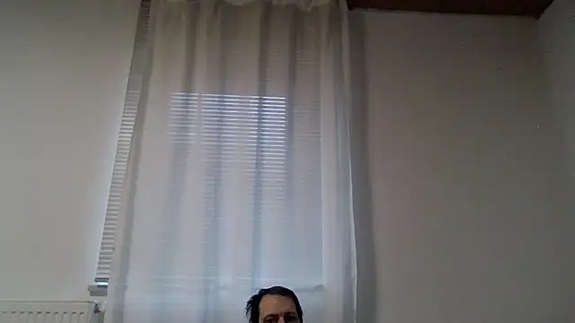 Snapshot of XLBarehengst chatting on October 2025 06:12:01 AM XLBarehengst online show from October 2025 06:12:01 AM