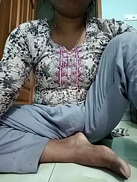 Snapshot of Rina-2 chatting on October 2025 04:57:01 AM Rina-2 online show from October 2025 04:57:01 AM