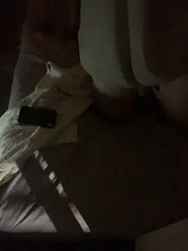 Snapshot of shakeweight chatting on September 2025 05:42:01 AM shakeweight online show from September 2025 05:42:01 AM