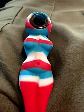 Snapshot of shakeweight chatting on October 2025 11:13:02 PM shakeweight online show from October 2025 11:13:02 PM