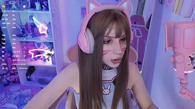 Nana stolass online show from June 2026 01:06:02 PM