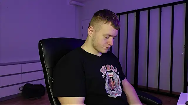 Richard Dullas online show from November 2025 02:10:01 PM