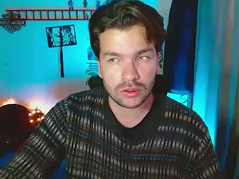 Snapshot of cortelioni_massimo_ chatting on September 2025 10:13:02 PM cortelioni massimo online show from September 2025 10:13:02 PM