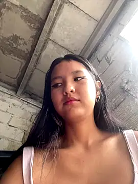 Snapshot of Firuze_Hatunn chatting on September 2025 01:22:01 PM Firuze Hatunn online show from September 2025 01:22:01 PM