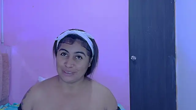 AndreaSweet2 online show from July 2026 07:52:02 PM