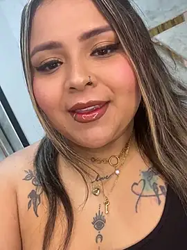 ashley-swift- online show from June 2026 06:18:02 AM